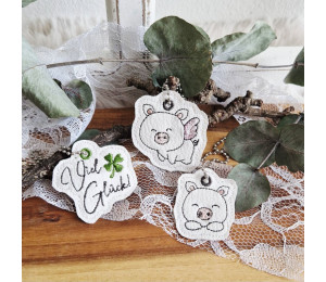 ADVENTSKALENDER 25. Dezember: Stickserie ITH - Anhänger Jahreswechsel Schwein